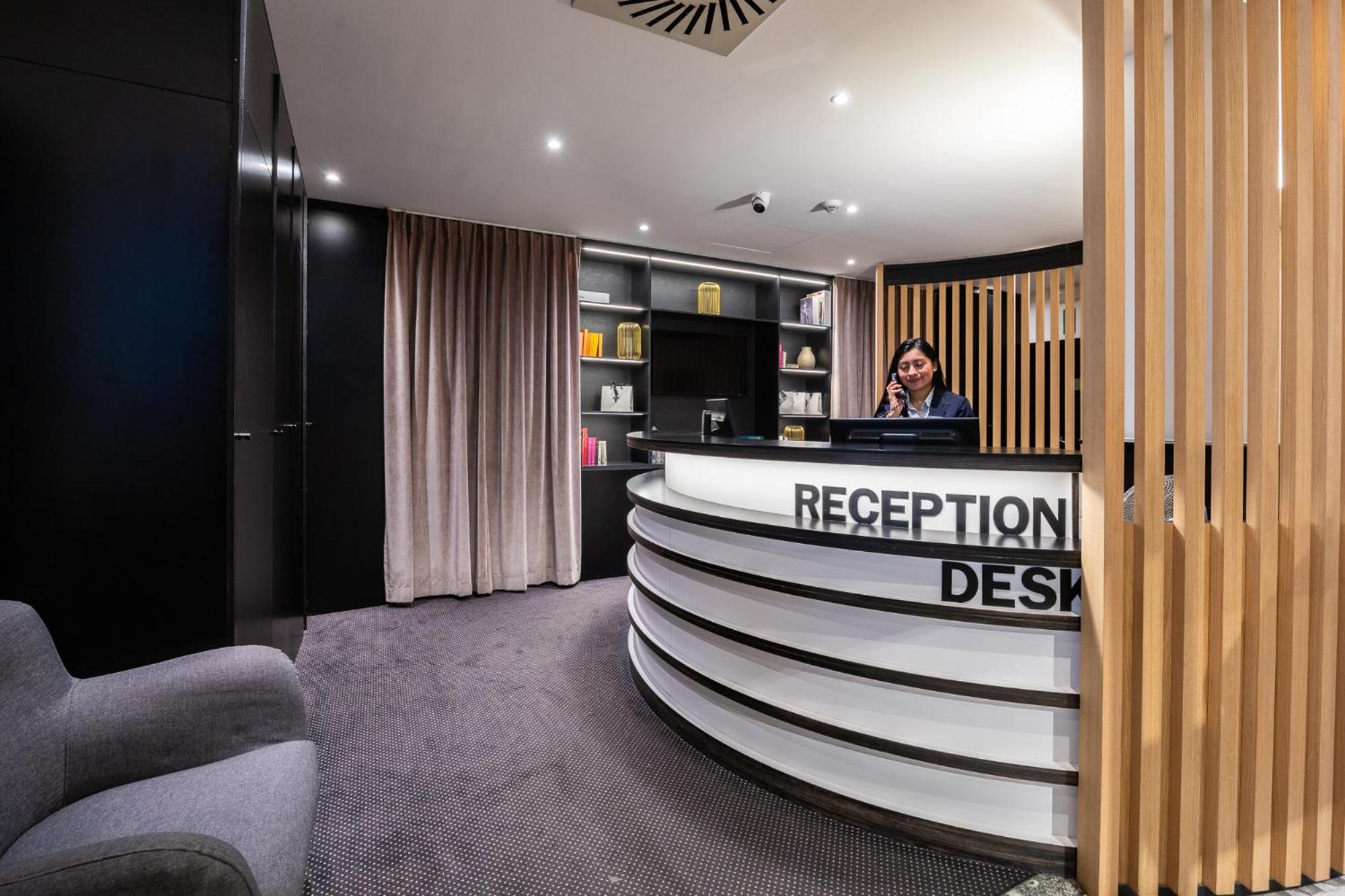 Aris Grand Place Hotel Brüksel Dış mekan fotoğraf